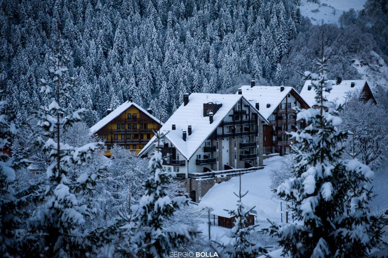 Stalle Lunghe Deluxe Apartments Prato Nevoso Exteriör bild